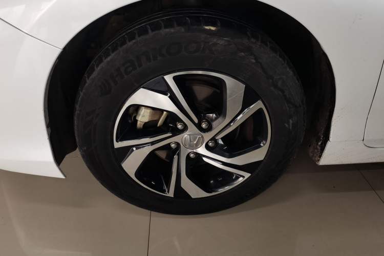 Used Honda Accord 2016 2.0L Comfort Edition Left Front Wheel Hub