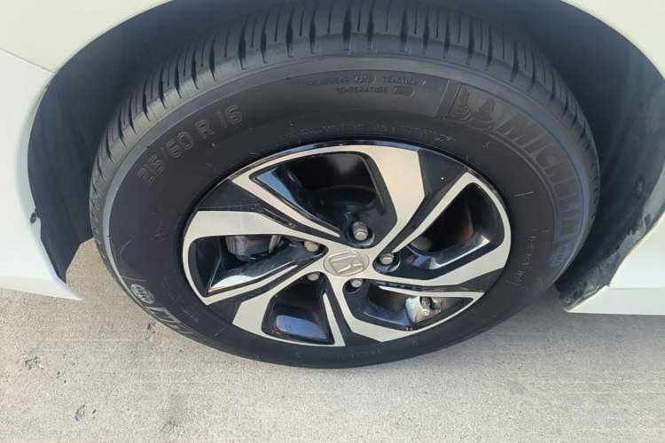 Used Honda Accord 2016 2.0L Comfort Edition Left Front Wheel Hub