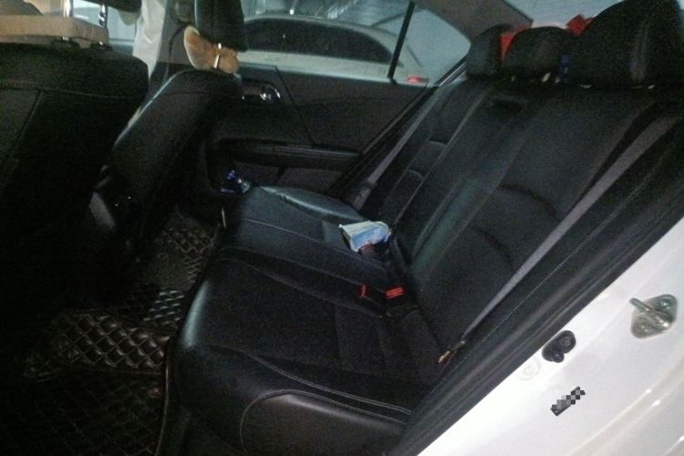 Used Honda Accord 2016 2.0L Elite Edition Left Rear Seat