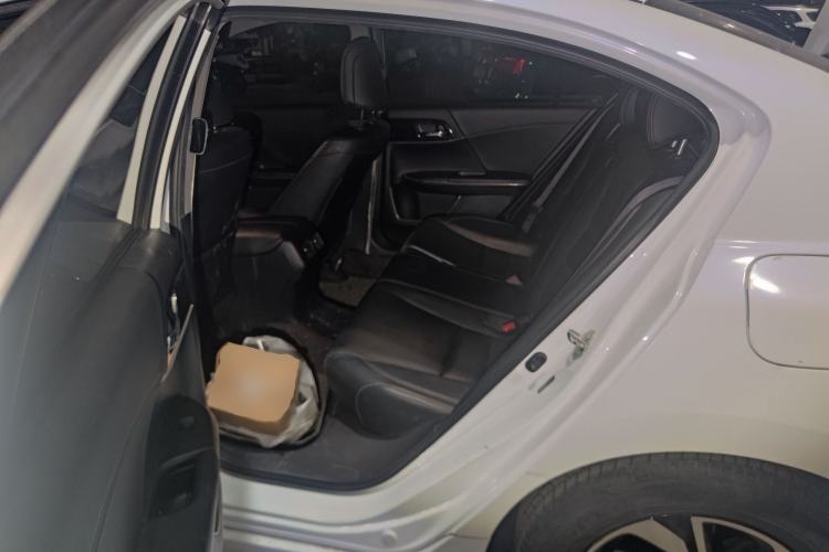 Used Honda Accord 2016 2.0L Elite Edition Left Rear Seat