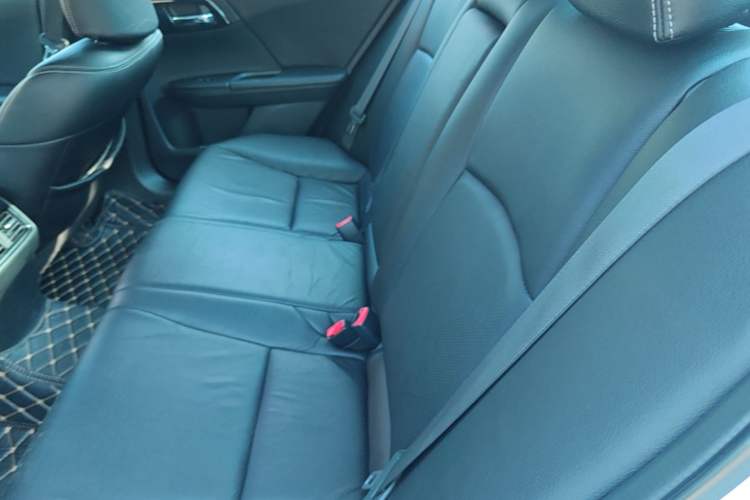 Used Honda Accord 2016 2.0L Comfort Edition Left Rear Seat
