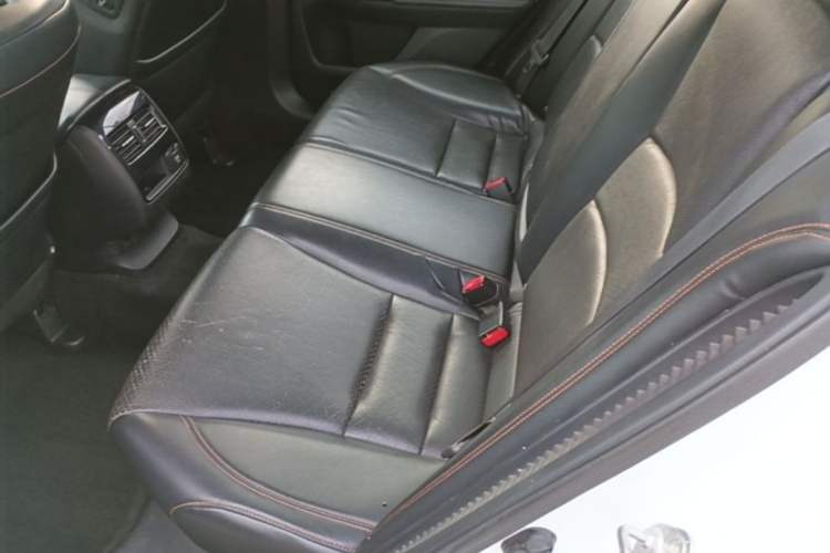 Used Honda Accord 2016 Hybrid 2.0L Rui Ling Edition Left Rear Seat