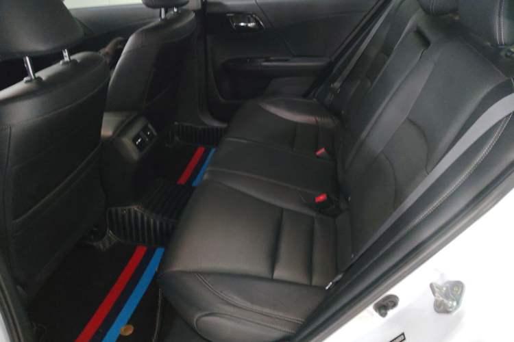Used Honda Accord 2016 2.0L Elite Edition Left Rear Seat