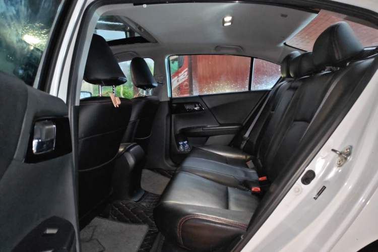 Used Honda Accord 2016 2.0L Comfort Edition Left Rear Seat
