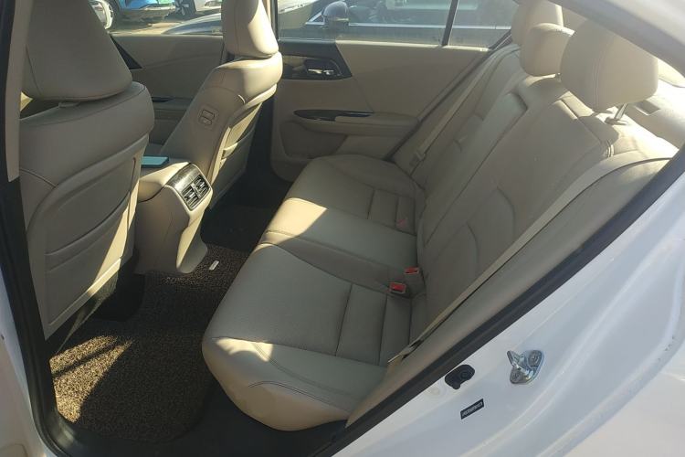 Used Honda Accord 2016 2.4L EX New Year Limited Edition Special Package Left Rear Seat
