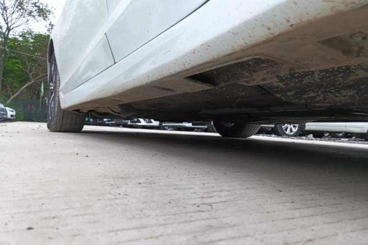 Used Honda Accord 2016 2.0L Luxury Edition Left Side Sill
