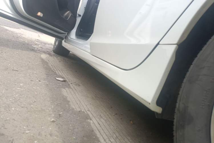 Used Honda Accord 2016 2.0L Comfort Edition Left Side Sill