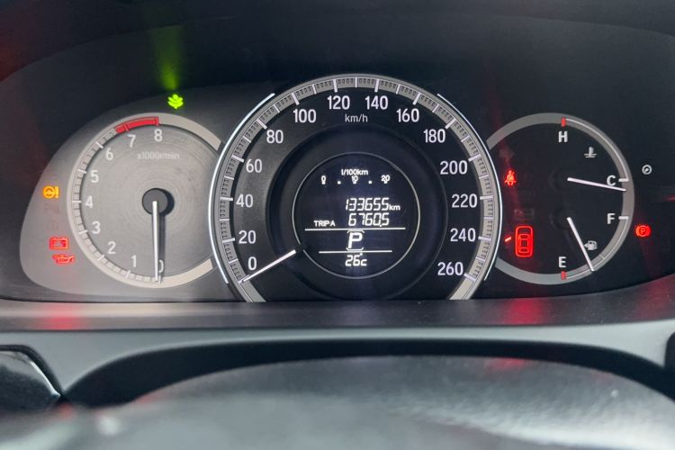 Used Honda Accord 2016 2.0L Elite Edition Odometer Close Up