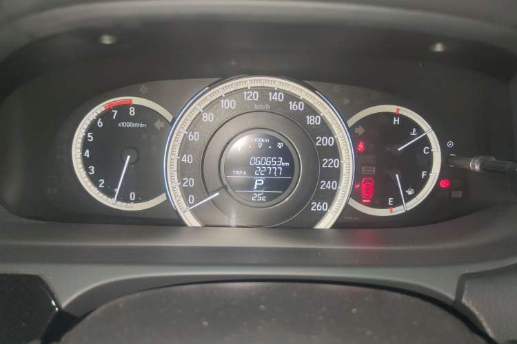 Used Honda Accord 2016 2.0L Elite Edition Odometer Close Up