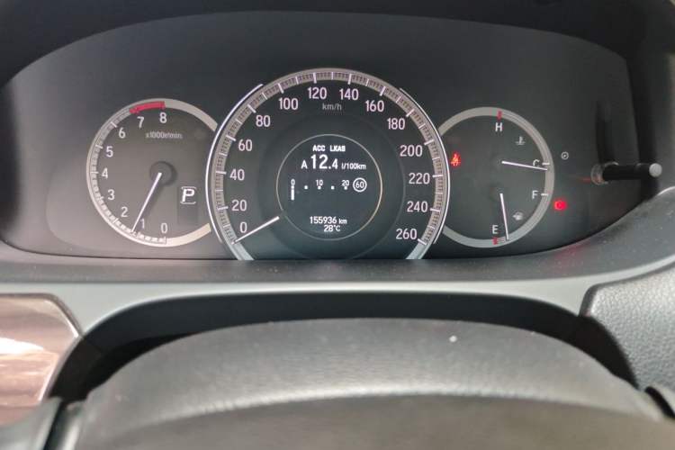 Used Honda Accord 2016 2.4L Prestige Edition Odometer Close Up