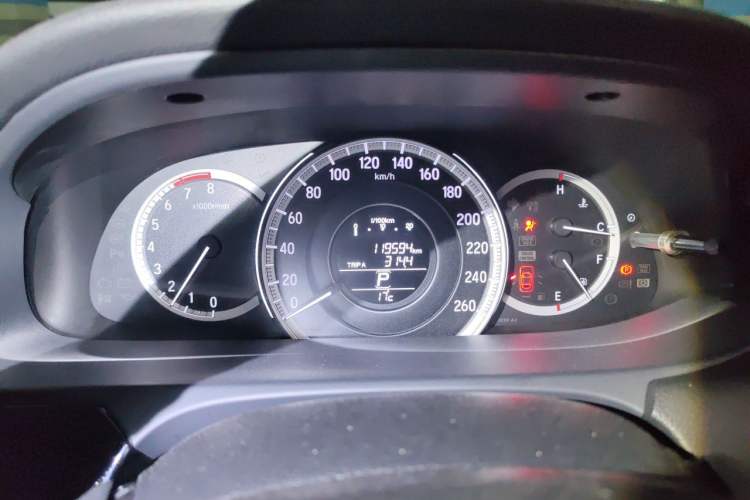 Used Honda Accord 2016 2.0L Elite Edition Odometer Close Up