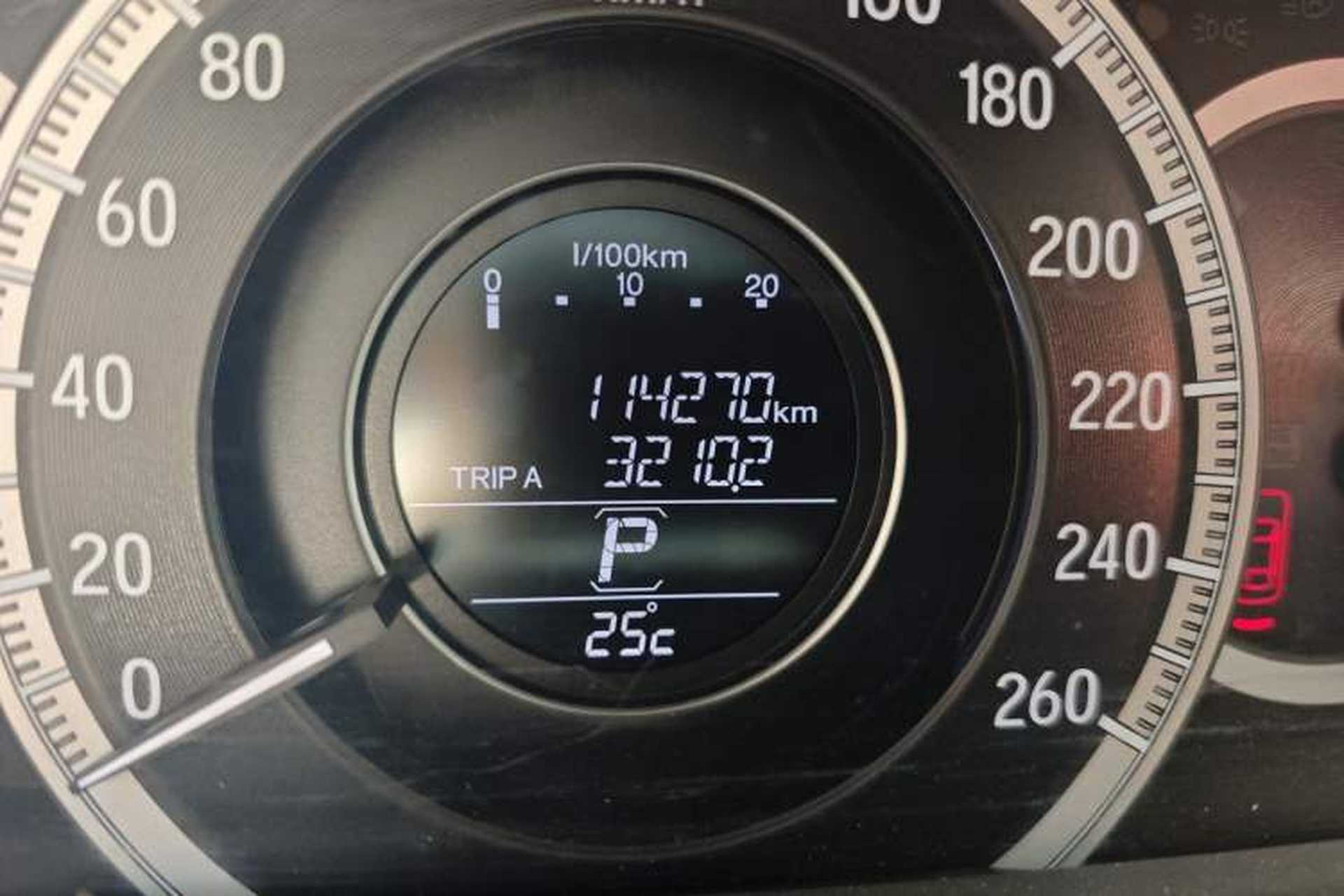 Used Honda Accord 2016 2.0L Elite Edition Odometer Close Up