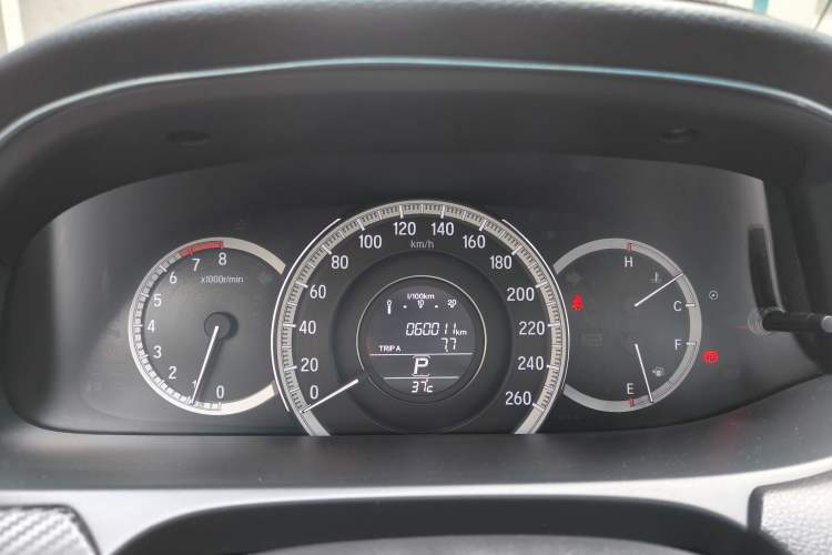 Used Honda Accord 2016 2.0L Elite Edition Odometer Close Up
