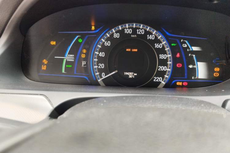 Used Honda Accord 2016 Hybrid 2.0L Prestige Edition Odometer Close Up