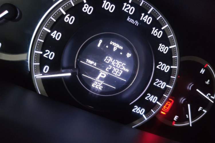 Used Honda Accord 2016 2.0L Elite Edition Odometer Close Up