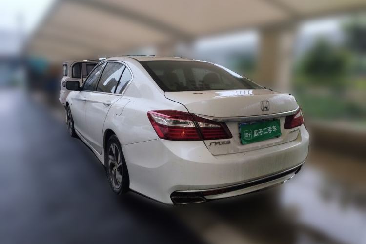 Used Honda Accord 2016 2.0L Comfort Edition Rear Left 45 Deg