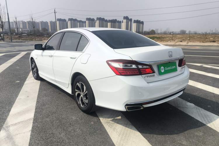 Used Honda Accord 2016 2.0L Comfort Edition Rear Left 45 Deg