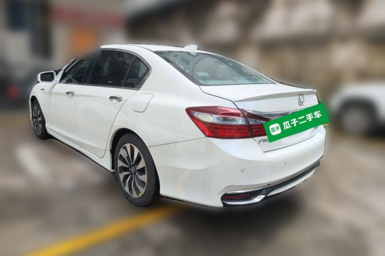 Used Honda Accord 2016 Hybrid 2.0L Sharp Edition Rear Left 45 Deg