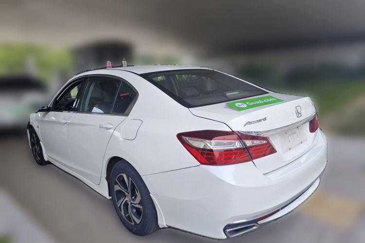 Used Honda Accord 2016 2.0L Comfort Edition Rear Left 45 Deg