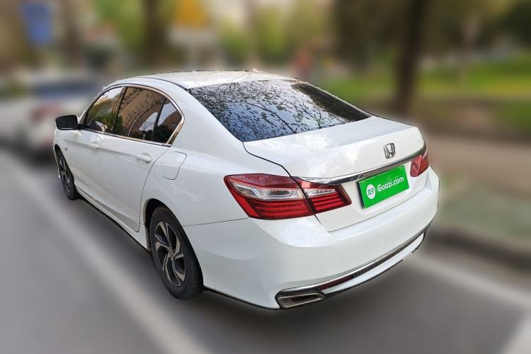 Used Honda Accord 2016 2.0L Comfort Edition Rear Left 45 Deg