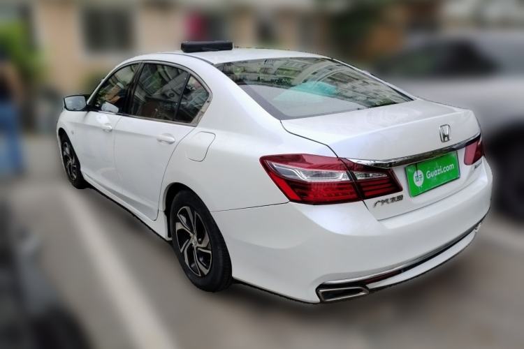Used Honda Accord 2016 2.0L Comfort Edition Rear Left 45 Deg