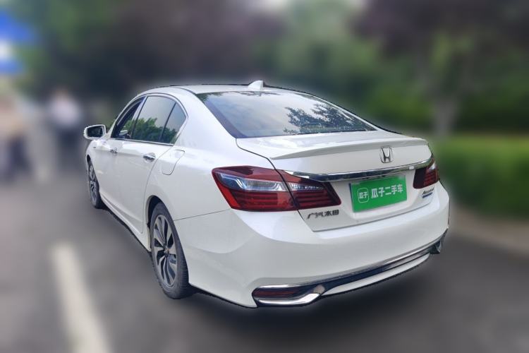 Used Honda Accord 2016 Hybrid 2.0L Sharp Edition Rear Left 45 Deg