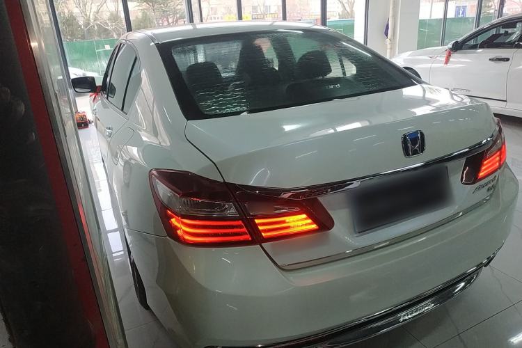 Used Honda Accord 2016 2.0L Elite Edition Rear Left 45 Deg