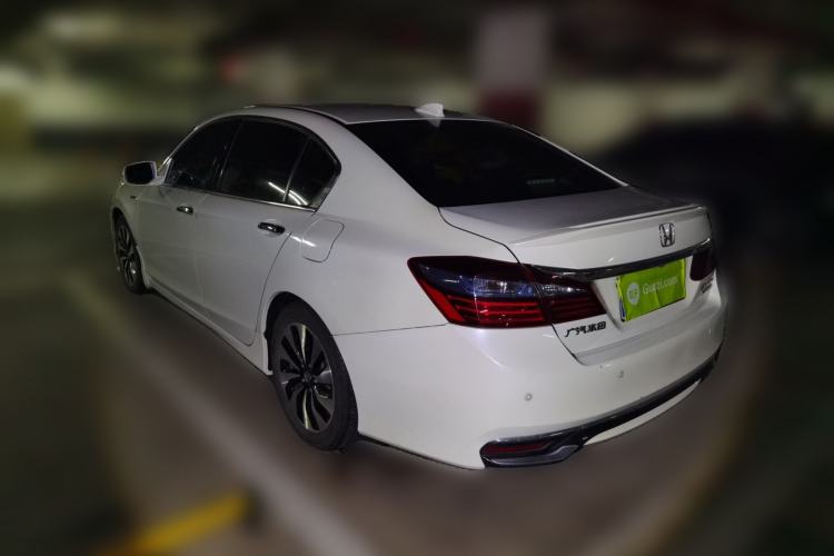 Used Honda Accord 2016 Hybrid 2.0L Sharp Edition Rear Left 45 Deg