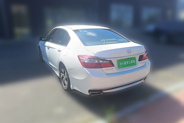 Used Honda Accord 2016 2.0L Comfort Edition Rear Left 45 Deg