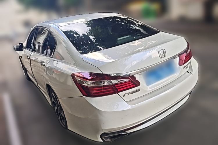 Used Honda Accord 2016 2.4L Luxury Edition Rear Left 45 Deg