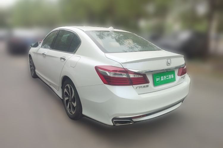 Used Honda Accord 2016 2.4L Comfort Edition Rear Left 45 Deg
