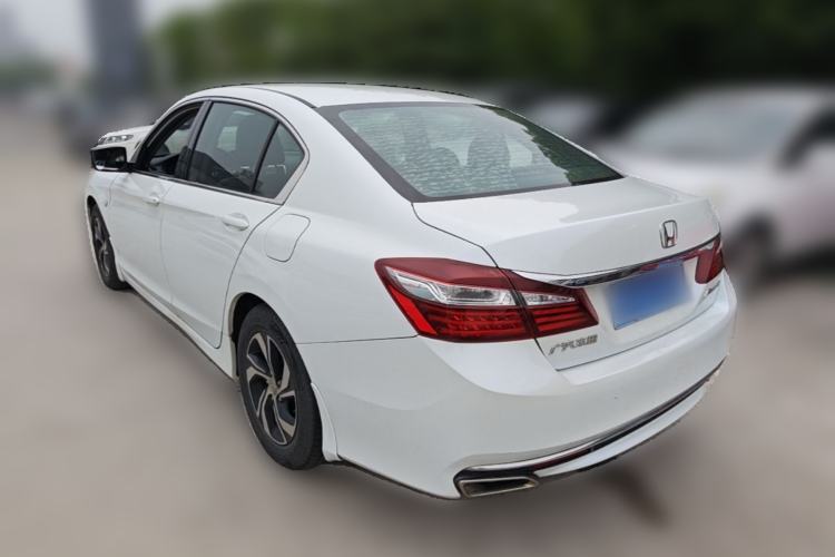 Used Honda Accord 2016 2.0L Comfort Edition Rear Left 45 Deg