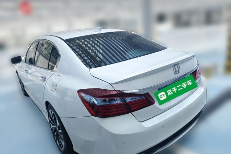 Used Honda Accord 2016 Hybrid 2.0L Rui Ling Edition Rear Left 45 Deg