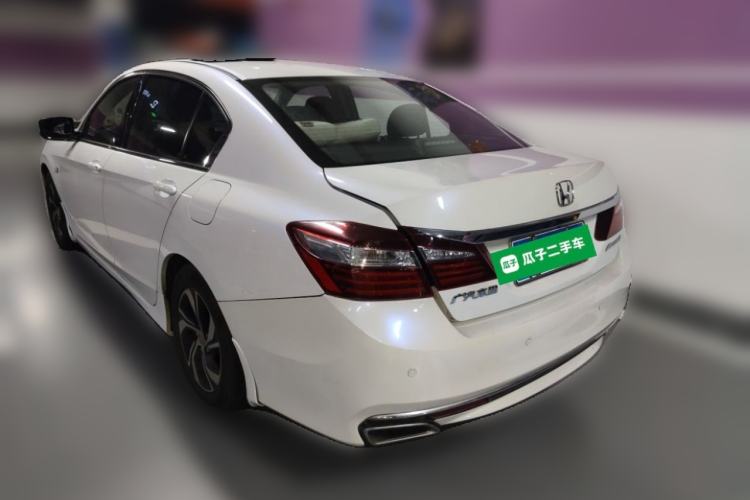 Used Honda Accord 2016 2.0L Comfort Edition Rear Left 45 Deg