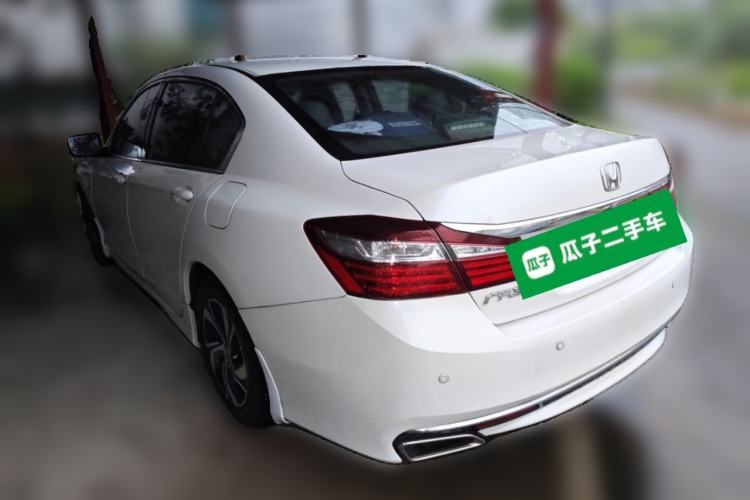 Used Honda Accord 2016 2.0L Comfort Edition Rear Left 45 Deg