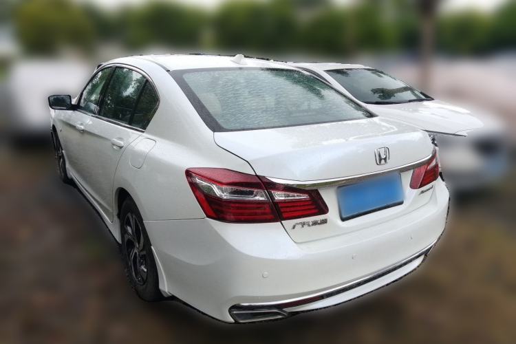 Used Honda Accord 2016 2.0L Comfort Edition Rear Left 45 Deg