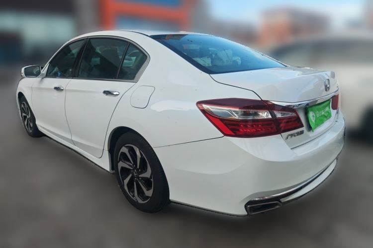 Used Honda Accord 2016 2.4L Luxury Edition Rear Left 45 Deg