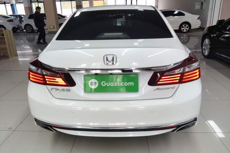 Used Honda Accord 2016 2.0L Comfort Edition Rear