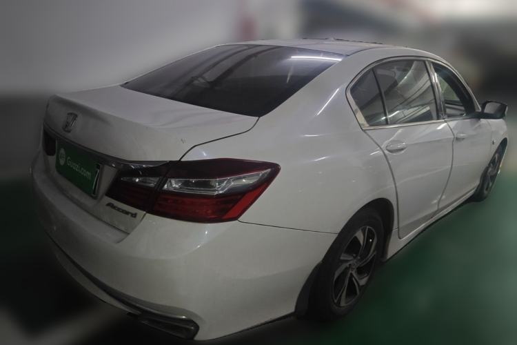 Used Honda Accord 2016 2.0L Elite Edition Rear Right 45 Deg