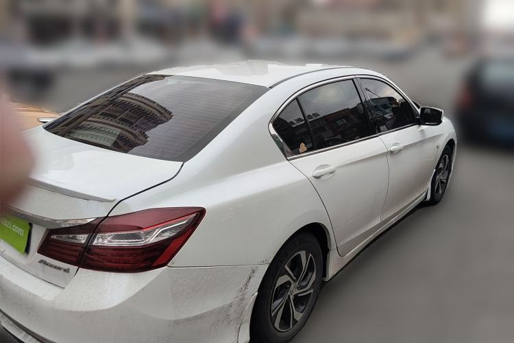 Used Honda Accord 2016 2.0L Comfort Edition Rear Right 45 Deg
