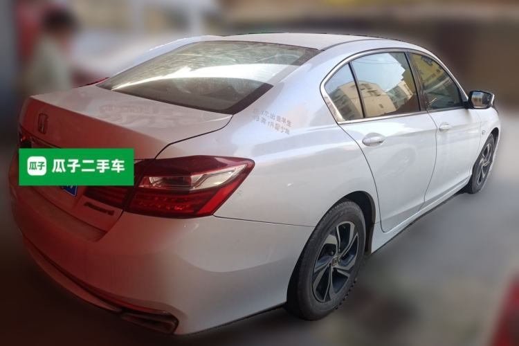 Used Honda Accord 2016 2.0L Comfort Edition Rear Right 45 Deg
