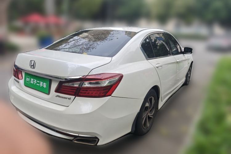 Used Honda Accord 2016 2.0L Elite Edition Rear Right 45 Deg