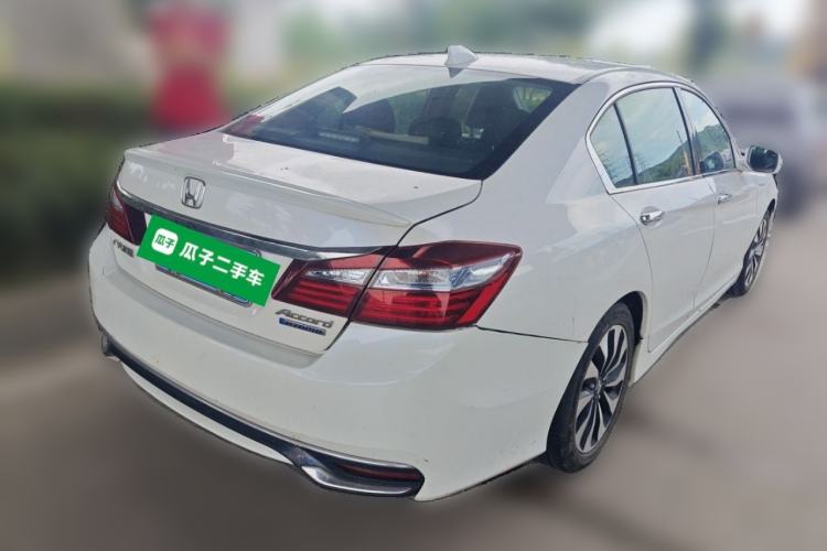 Used Honda Accord 2016 Hybrid 2.0L Sharp Edition Rear Right 45 Deg