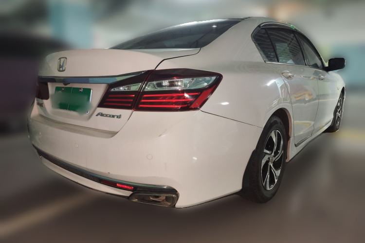Used Honda Accord 2016 2.0L Comfort Edition Rear Right 45 Deg