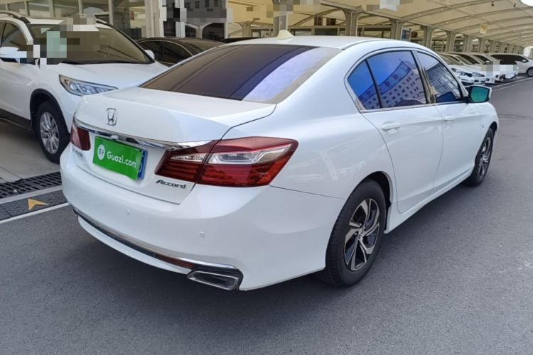 Used Honda Accord 2016 2.0L Comfort Edition Rear Right 45 Deg