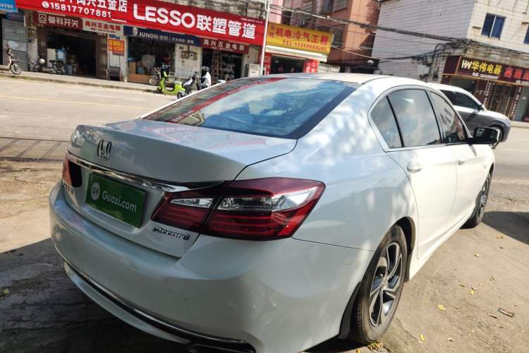 Used Honda Accord 2016 2.0L Elite Edition Rear Right 45 Deg