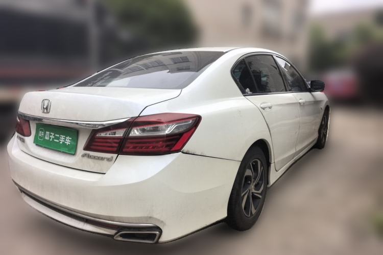 Used Honda Accord 2016 2.0L Comfort Edition Rear Right 45 Deg