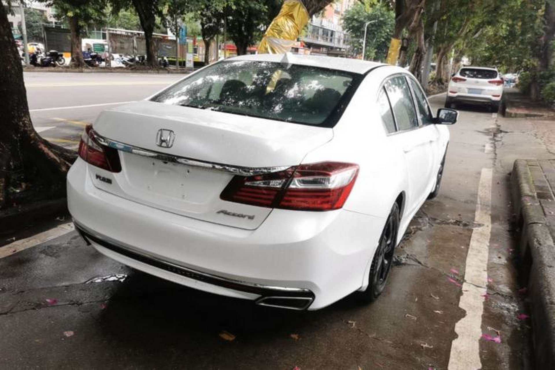 Used Honda Accord 2016 2.0L Elite Edition Rear Right 45 Deg