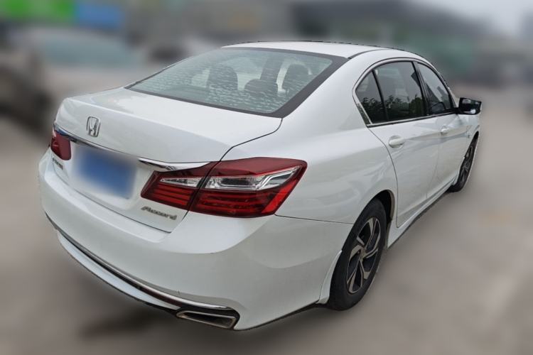 Used Honda Accord 2016 2.0L Comfort Edition Rear Right 45 Deg