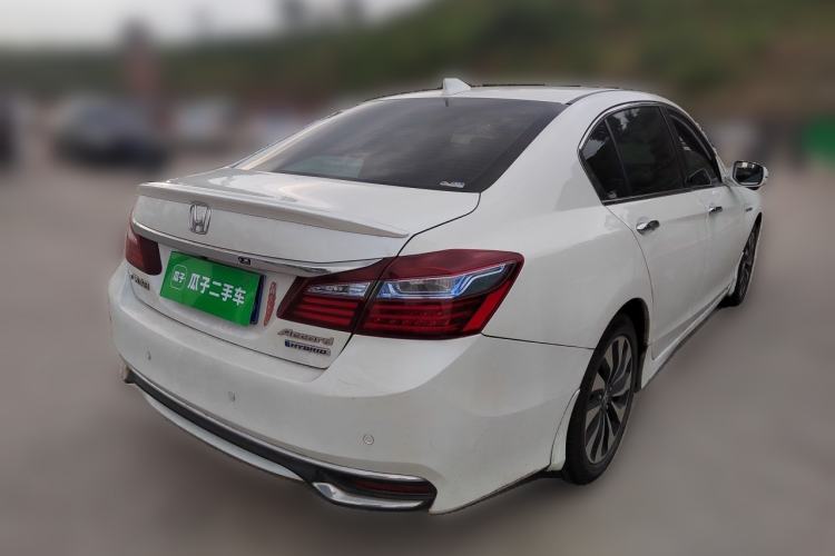 Used Honda Accord 2016 Hybrid 2.0L Sharp Edition Rear Right 45 Deg